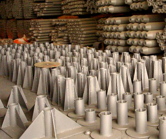 石嘴山钢网架支托